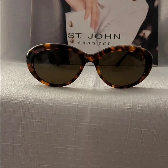 St. John Brown Tortoise Sunglasses. S-519 TOR - Picture 1 of 3